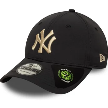 Schwarze verstellbare Kappe mit gebogenem Schirm und beigem Logo 9FORTY Recycled New York Yankees MLB von New Era