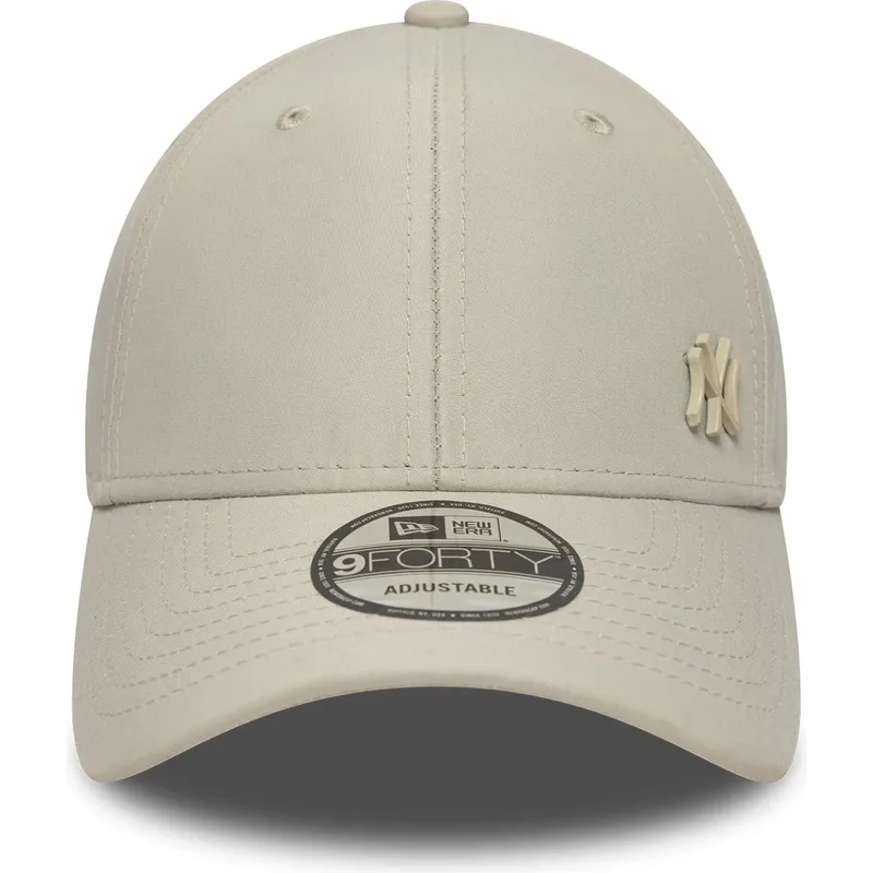 petten-gebogen-beige-verstelbare-band-9forty-tonal-flawless-van-new-york-yankees-mlb-van-new-era