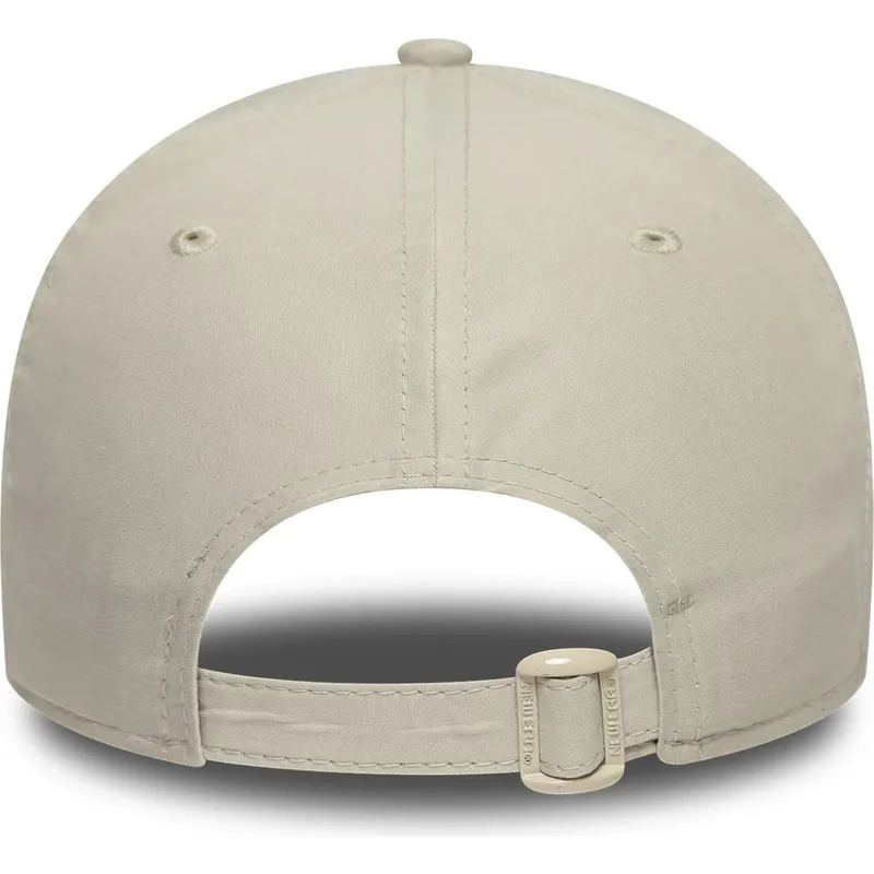 petten-gebogen-beige-verstelbaar-9forty-tonal-flawless-van-new-york-yankees-mlb-van-new-era