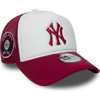 Cappellino trucker bianco e rosso con logo rosso E Frame World Series dei New York Yankees MLB di New Era