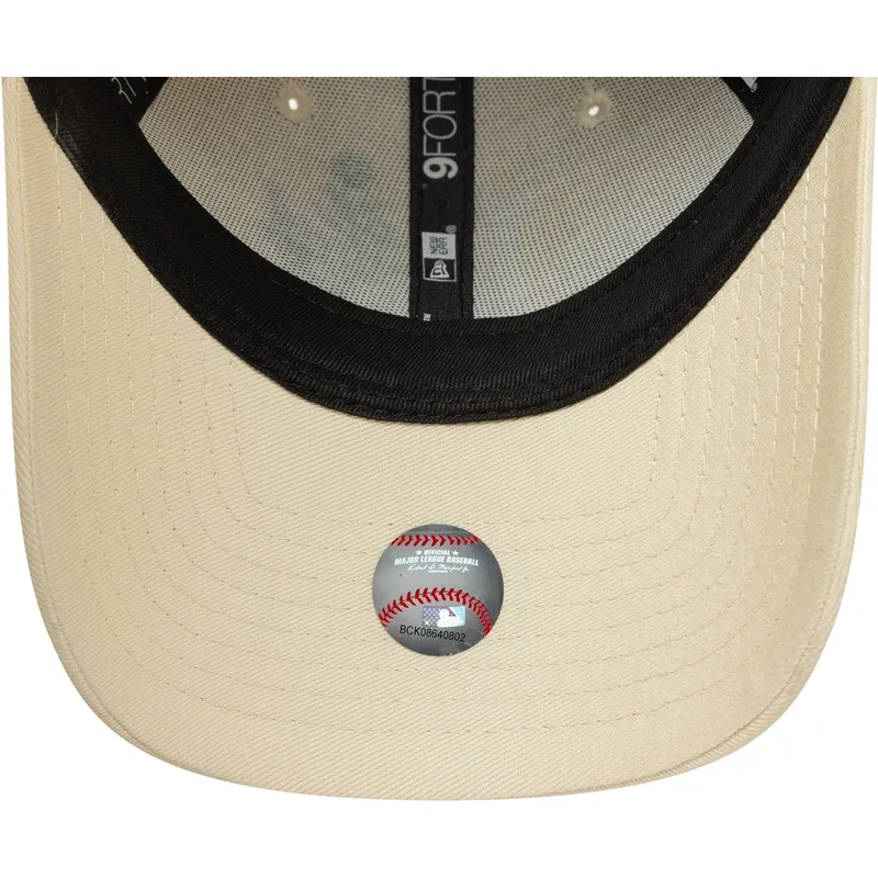 petten-gebogen-beige-verstelbaar-9forty-floral-icon-van-los-angeles-dodgers-mlb-van-new-era