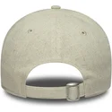 bezowa-czapka-z-zakrzywionym-daszkiem-dla-kobiet-z-bezowym-logo-9twenty-linen-new-york-yankees-mlb-od-new-era