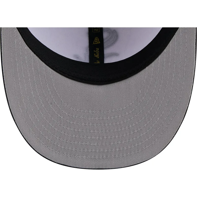 petten-plat-zwart-fitted-59fifty-day-low-profile-van-chicago-white-sox-mlb-van-new-era petten-plat-zwart-fitted-59fifty-day-low-profile-van-chicago-white-sox-mlb-van-new-era