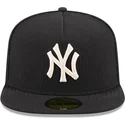 petten-plat-zwart-aangepast-59fifty-day-a-frame-van-new-york-yankees-mlb-van-new-era