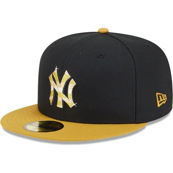 Gorra plana negra y amarilla ajustada con logo dorado 59FIFTY Day de New York Yankees MLB de New Era