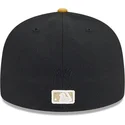 gorra-plana-negra-y-amarilla-ajustada-con-logo-dorado-59fifty-day-de-new-york-yankees-mlb-de-new-era