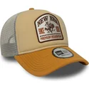 petten-gebogen-beige-snapback-a-frame-graphic-patch-van-new-era