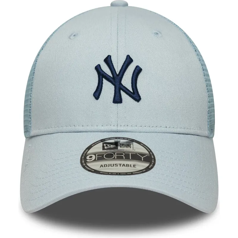 justerbar-bla-trucker-kasket-med-marineblat-logo-9forty-homefield-fra-new-york-yankees-mlb-fra-new-era