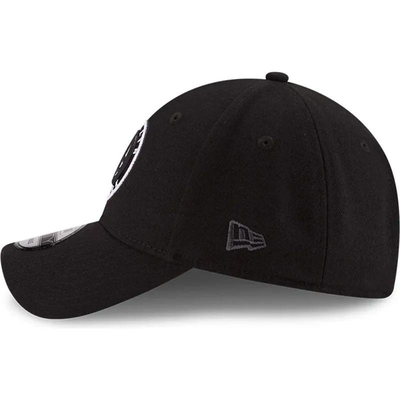 petten-gebogen-zwart-verstelbaar-voor-kinderen-9forty-the-league-van-brooklyn-nets-nba-van-new-era
