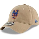 gorra-curva-beige-ajustable-9twenty-core-classic-de-new-york-mets-mlb-de-new-era