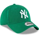 petten-gebogen-groen-verstelbaar-9twenty-core-classic-van-new-york-yankees-mlb-van-new-era