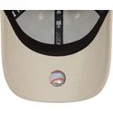 gorra-curva-beige-ajustable-con-logo-blanco-9forty-league-essential-de-new-york-yankees-mlb-de-new-era