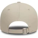 petten-gebogen-beige-verstelbare-band-9forty-league-essential-van-new-york-yankees-mlb-van-new-era