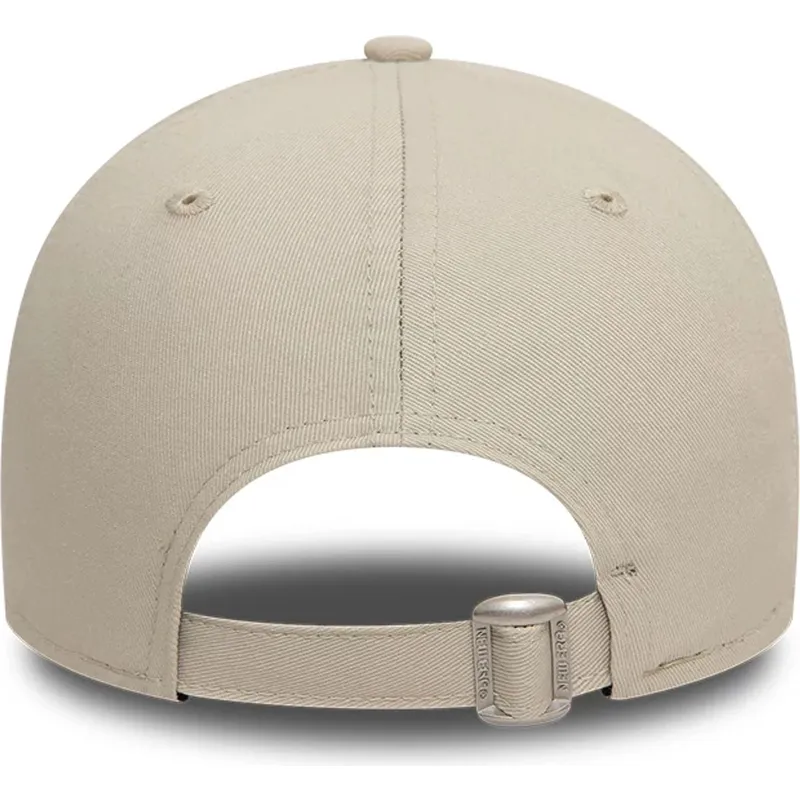 petten-gebogen-beige-verstelbare-band-9forty-league-essential-van-new-york-yankees-mlb-van-new-era