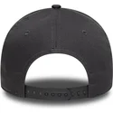 gra-bojd-snapback-keps-med-gra-logotyp-e-frame-tonal-outline-av-chicago-bulls-nba-fran-new-era