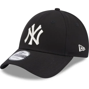 Czarna zakrzywiona czapka regulowana dla kobiet 9FORTY z metalicznym logo New York Yankees MLB od New Era