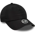 gorra-curva-negra-ajustable-para-mujer-pony-tail-open-back-de-new-era
