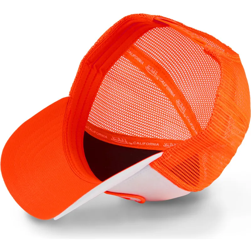 petten-gebogen-oranje-snapback-van-von-dutch