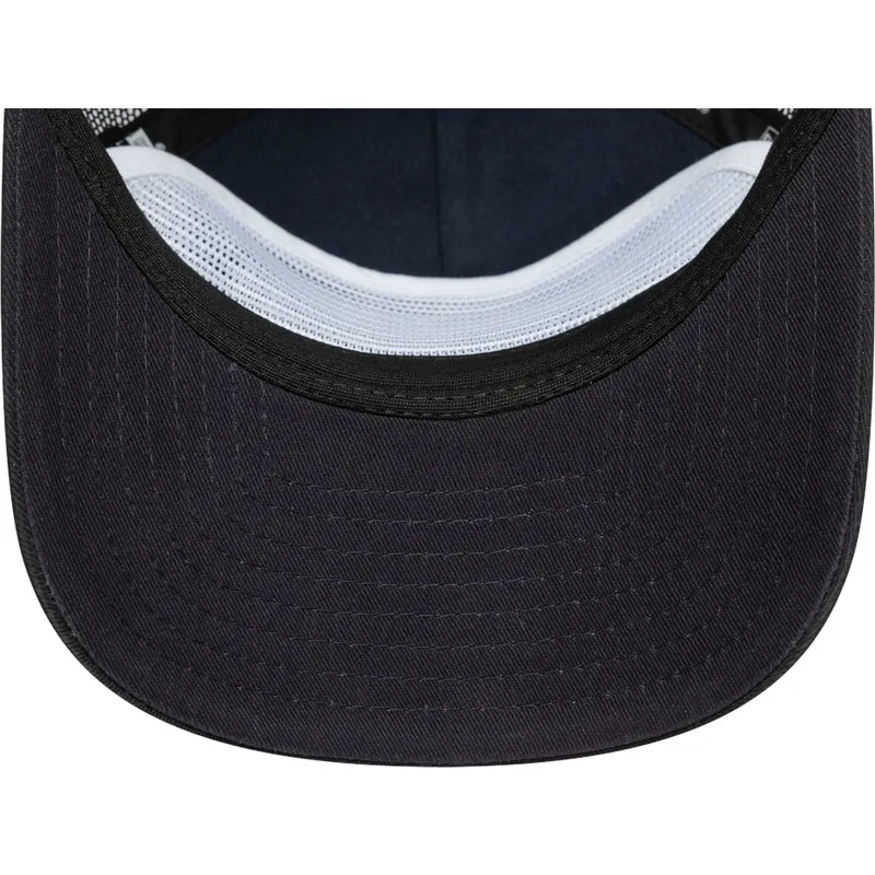 petten-gebogen-marineblauw-snapback-19twenty-patch-van-new-era
