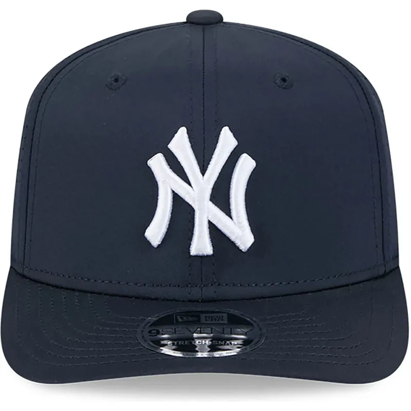 petten-gebogen-marineblauw-snapback-9seventy-stretch-snap-perf-van-new-york-yankees-mlb-van-new-era