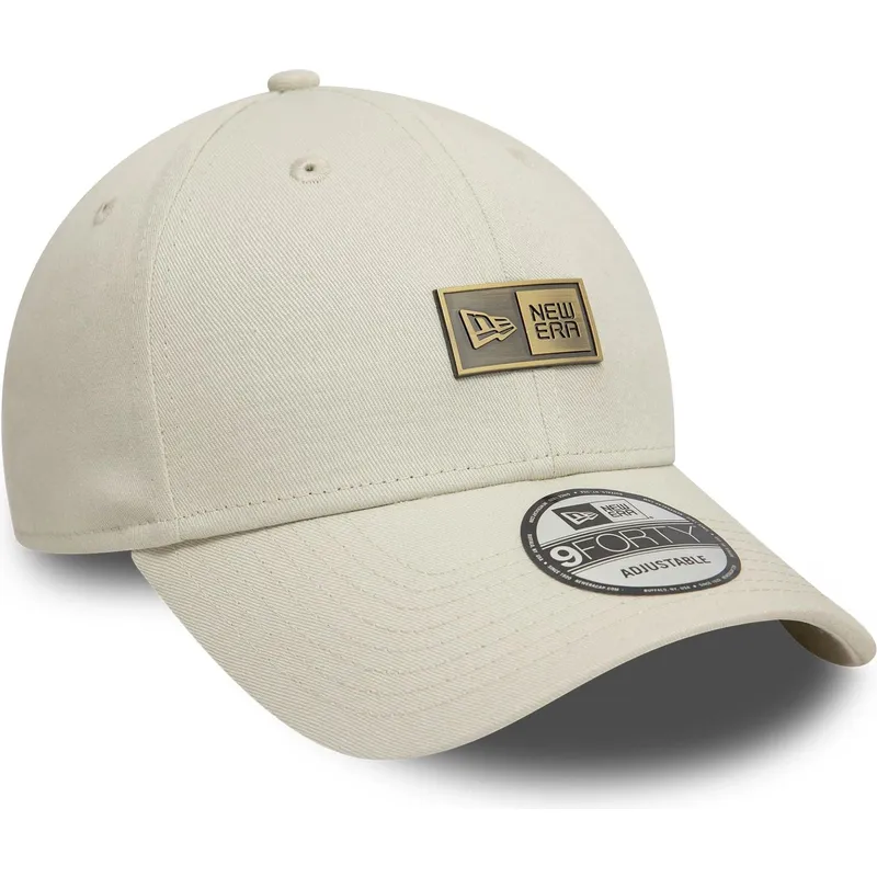 petten-gebogen-beige-verstelbare-band-9forty-van-new-era