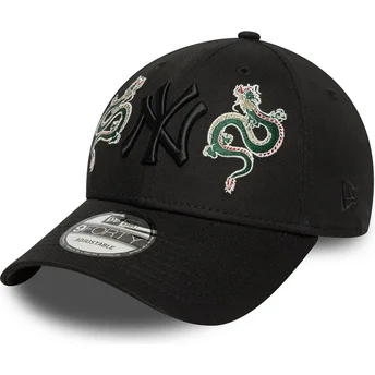 Czarna regulowana czapka z zakrzywionym daszkiem z czarnym logo 9FORTY Icon Dragon New York Yankees MLB New Era