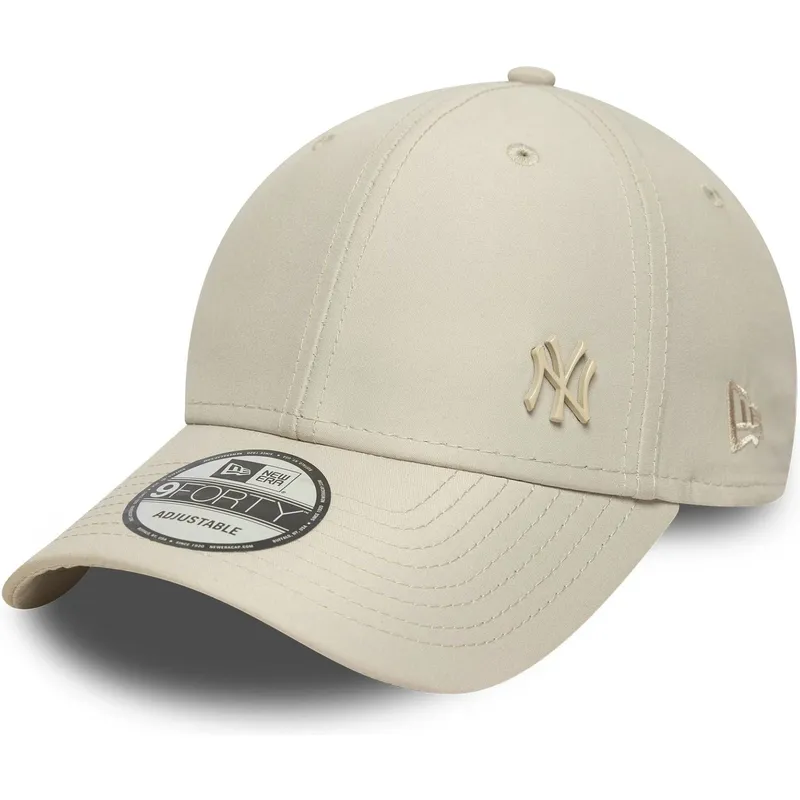 beige-verstellbare-curved-cap-mit-beigem-logo-9forty-tonal-flawless-der-new-york-yankees-mlb-von-new-era