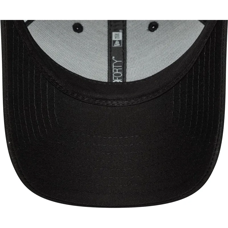 sort-justerbar-kurvet-kasket-9forty-flawless-fra-ducati-motor-motogp-fra-new-era