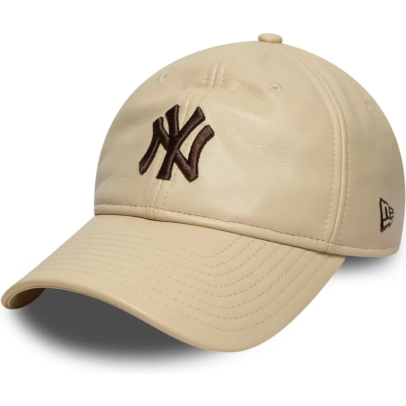 petten-gebogen-beige-verstelbare-band-marron-9twenty-leather-van-new-york-yankees-mlb-van-new-era