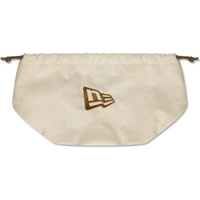 petten-gebogen-beige-verstelbare-band-marron-9twenty-leather-van-new-york-yankees-mlb-van-new-era