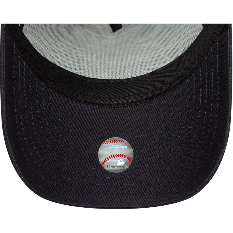 petten-gebogen-marineblauw-snapback-a-frame-outline-van-new-york-yankees-mlb-van-new-era