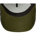 czapka-truckerowa-wielokolorowa-a-frame-camo-oval-patch-od-new-era