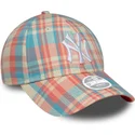 new-era-new-york-yankees-mlb-9forty-check-justerbar-lyserod-og-bla-kurvet-kasket-til-kvinder