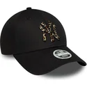 gorra-curva-negra-ajustable-para-mujer-9forty-leopard-infill-de-new-york-yankees-mlb-de-new-era