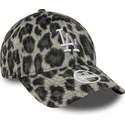 los-angeles-dodgers-mlb-new-era-9forty-cosy-animal-sort-justerbar-kvindekasket-med-buet-skygge
