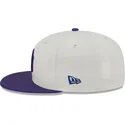 cappellino-piatto-beige-e-viola-aderente-59fifty-clr-dvlp-dei-new-york-yankees-mlb-di-new-era