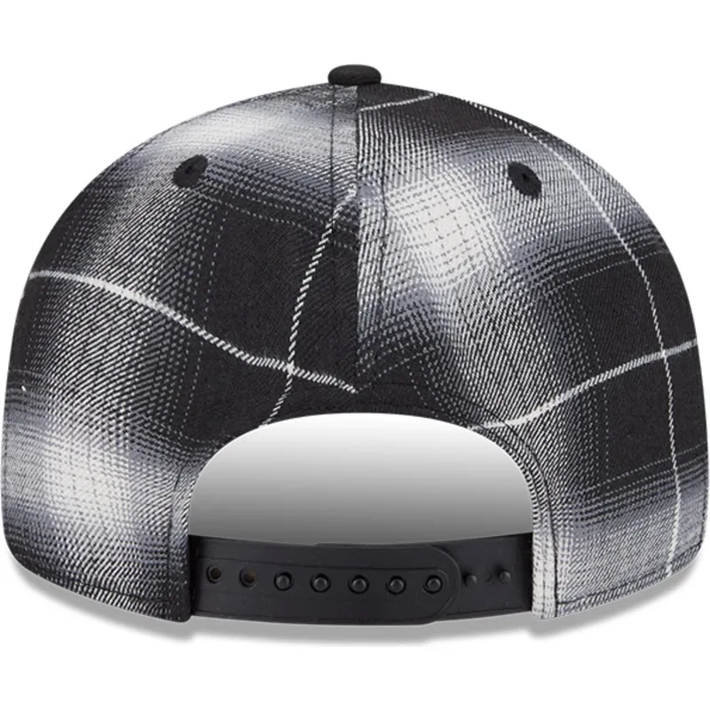 schwarze-flache-snapback-kappe-9fifty-retro-crown-plaid-der-boston-red-sox-mlb-von-new-era