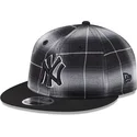 new-era-new-york-yankees-mlb-9fifty-retro-crown-plaid-svart-snapback-flat-keps