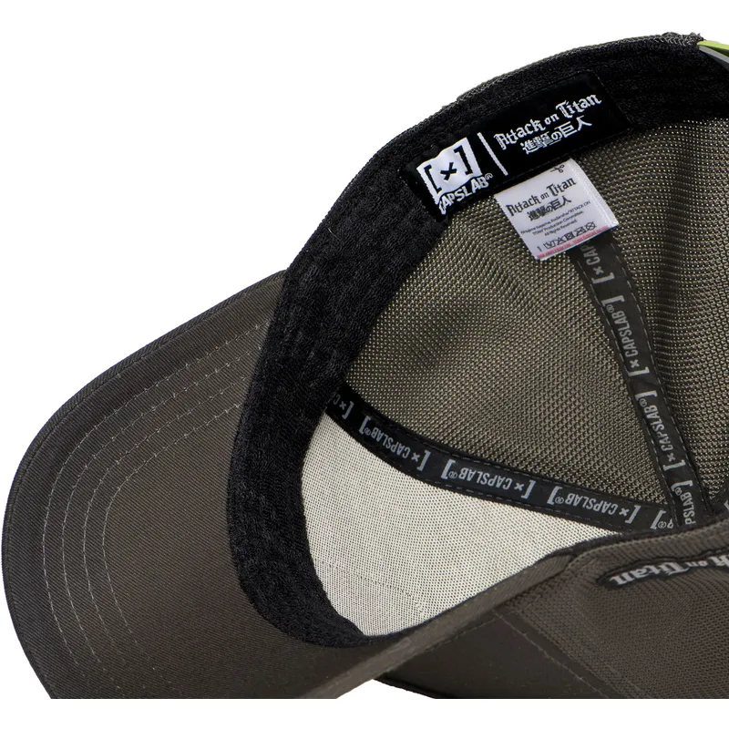 gra-trucker-kasket-titan-attack-eren-jaeger-aot2-att-attack-on-titan-fra-capslab