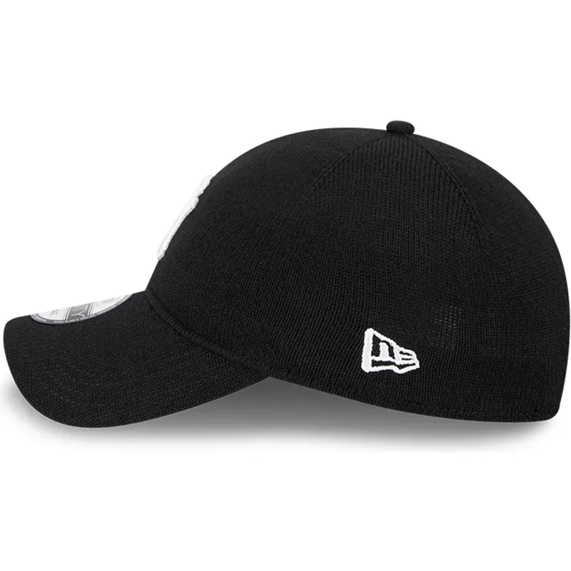 petten-gebogen-zwart-verstelbaar-9twenty-merino-wool-yarn-van-new-york-yankees-mlb-van-new-era petten-gebogen-zwart-verstelbaar-9twenty-merino-wool-yarn-van-new-york-yankees-mlb-van-new-era