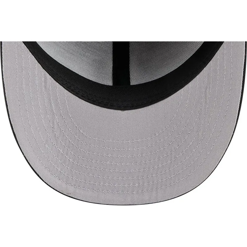 cappellino-curvo-nero-chiuso-59fifty-low-profile-floral-cord-three-looms-printed-corduroy-dei-boston-red-sox-mlb-di-new-era