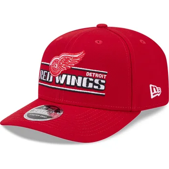 Petten gebogen rood snapback 9SEVENTY Stretch Snap Stated van Detroit Red Wings NHL van New Era