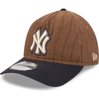 Cappellino curvo marrone e blu marino regolabile 9TWENTY A Frame Wool Pinstripe di New York Yankees MLB di New Era