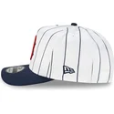 weisse-und-marineblaue-gebogene-snapback-kappe-9fifty-a-frame-satin-pinstripe-der-boston-red-sox-mlb-von-new-era