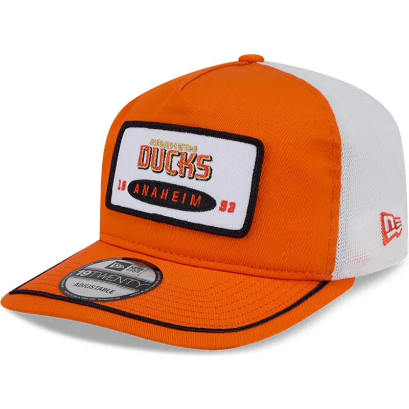cappellino-visiera-curva-arancione-e-bianco-snapback-19twenty-embroidered-patch-di-anaheim-ducks-nhl-di-new-era