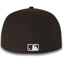 cappello-piatto-marrone-chiuso-59fifty-nyc-side-dei-new-york-yankees-mlb-di-new-era