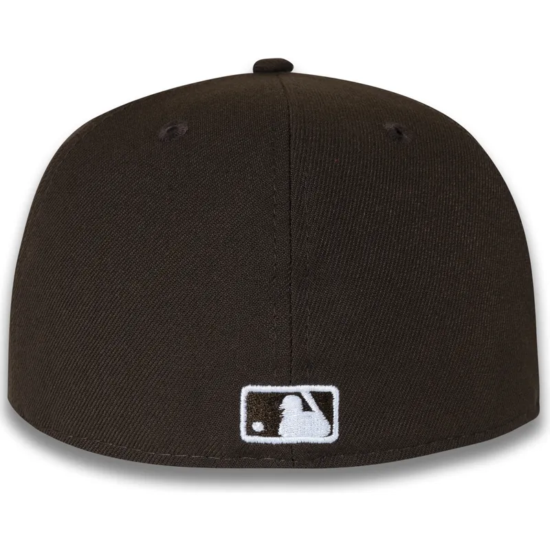 petten-plat-bruin-aangepast-59fifty-nyc-side-van-new-york-yankees-mlb-van-new-era