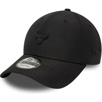 Gorra curva negra ajustable 9FORTY Pin de Chicago Bulls NBA de New Era