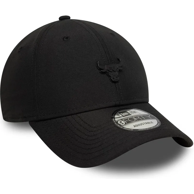 petten-gebogen-zwart-verstelbaar-9forty-pin-van-chicago-bulls-nba-van-new-era