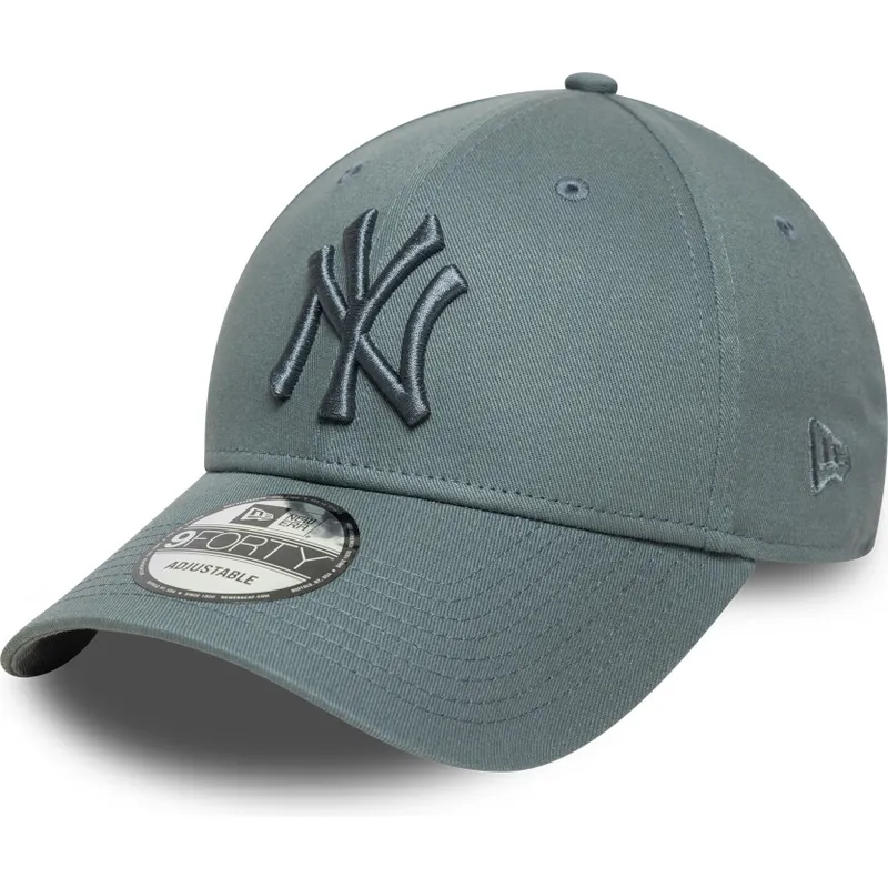 szara-regulowana-czapka-z-zakrzywionym-daszkiem-z-szarym-logo-9forty-league-essential-new-york-yankees-mlb-new-era
